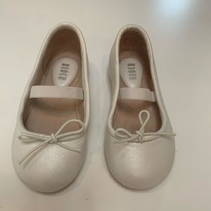 Bloch mary janes